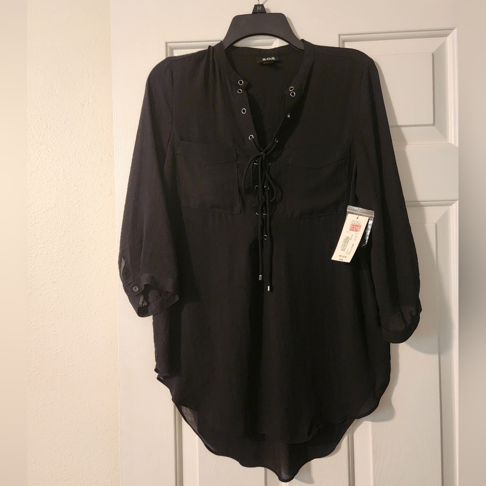 NWT Black Tunic Length Top 3/4 Sleeve Size Medium